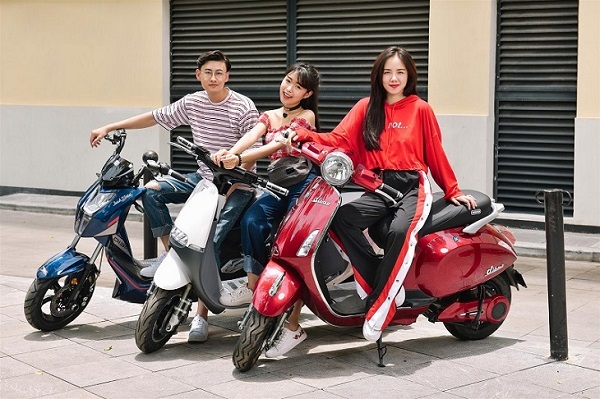 Xe máy điện có cần bằng lái không?